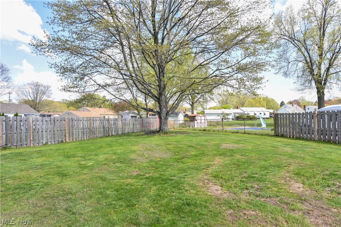 New England Lanes 05 - Residential