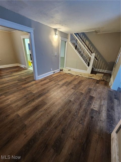 Tiny photo for 4254 E 134th Street, Cleveland, OH 44105 (MLS # 5179664)