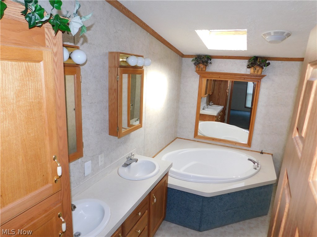 Birchwood Manor - Residential