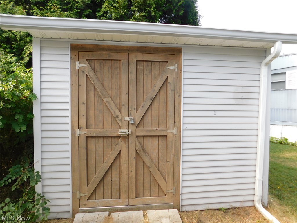 Birchwood Manor - Residential