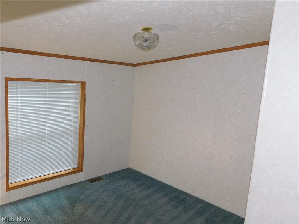 Birchwood Manor - Residential