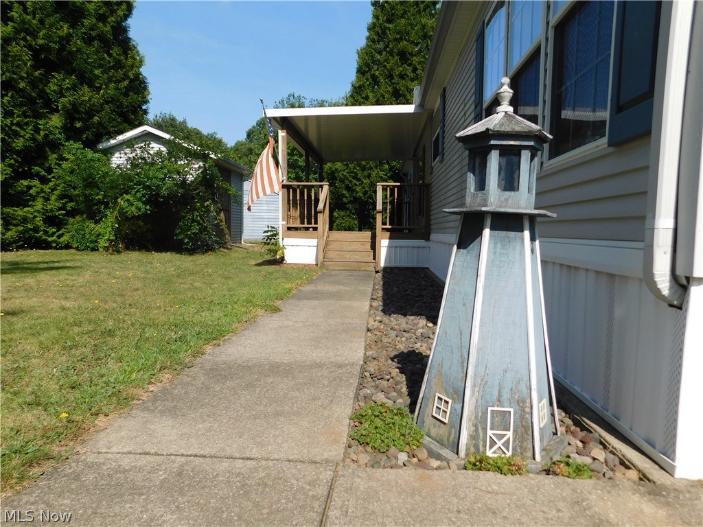 Birchwood Manor - Residential