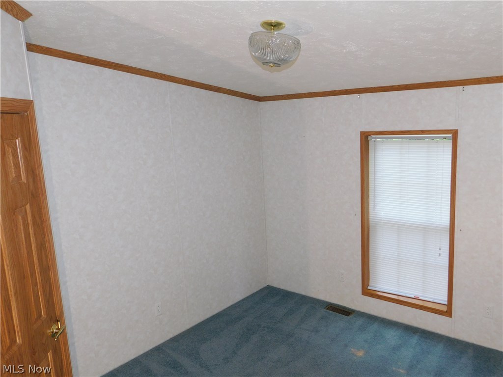 Birchwood Manor - Residential