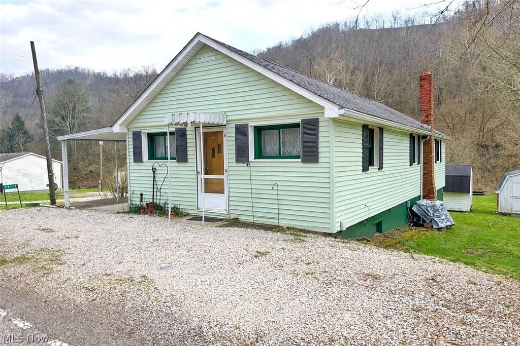 Photo of 54312 Pipe Creek Road, Jacobsburg, OH 43933 (MLS # 5196577)