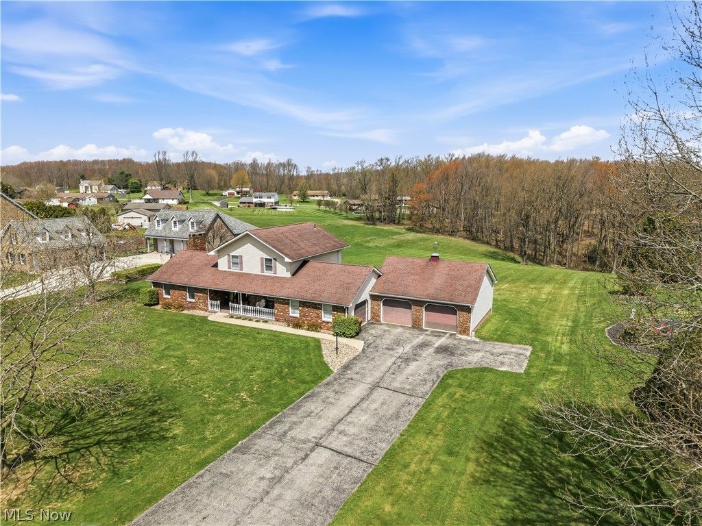 Photo of 15312 Strader Road, East Liverpool, OH 43920 (MLS # 5200842)