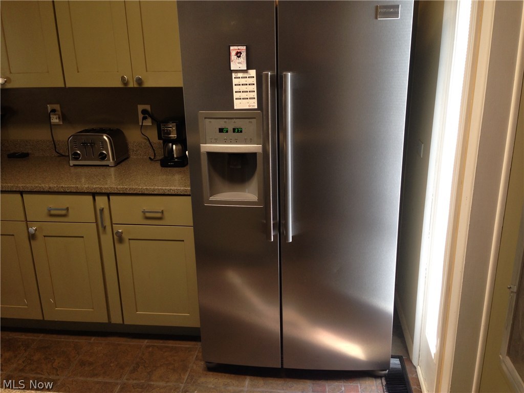 Four Plazas - Residential