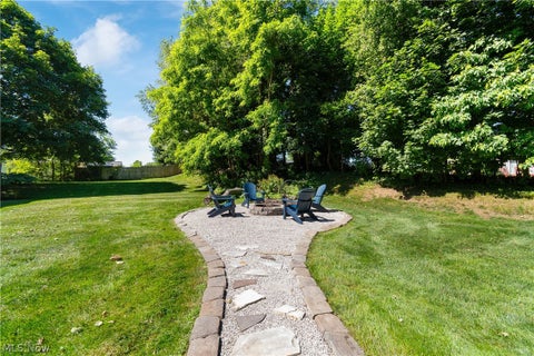 Tiny photo for 1001 Oneida Trail SW, Hartville, OH 44632 (MLS # 5221823)