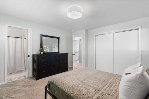 Tiny photo for 1001 Oneida Trail SW, Hartville, OH 44632 (MLS # 5221823)