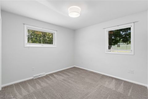 Tiny photo for 1001 Oneida Trail SW, Hartville, OH 44632 (MLS # 5221823)