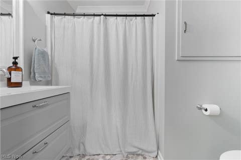 Tiny photo for 1001 Oneida Trail SW, Hartville, OH 44632 (MLS # 5221823)