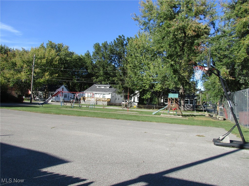 35940 Matoma Boulevard, Eastlake, Ohio image 29