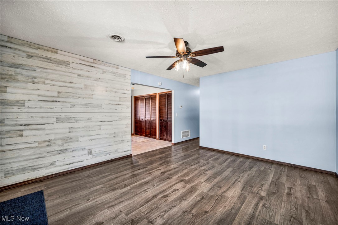 Center Ridge Heights - Residential