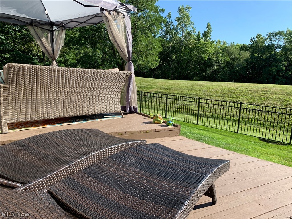 Echo Lake - Residential