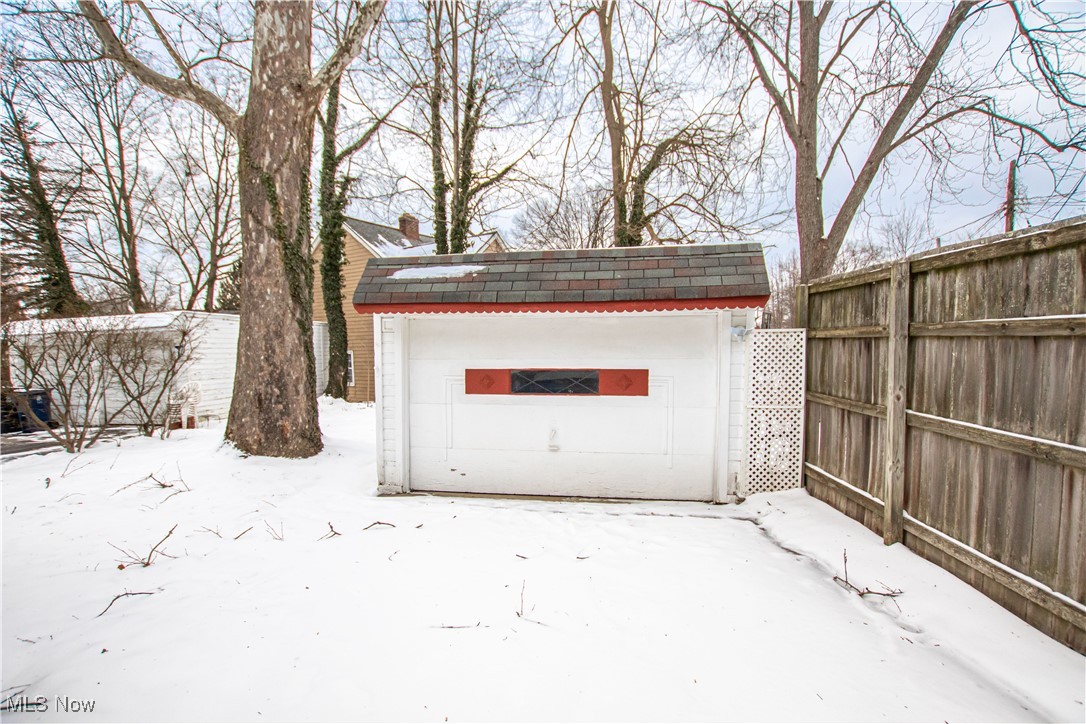 3709 Woodridge Road, Cleveland Heights, Ohio image 32