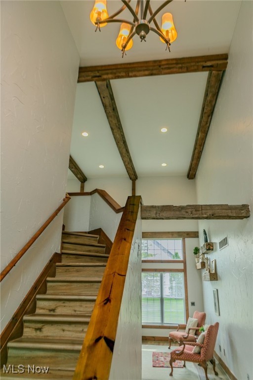25 Pine Villa Trail