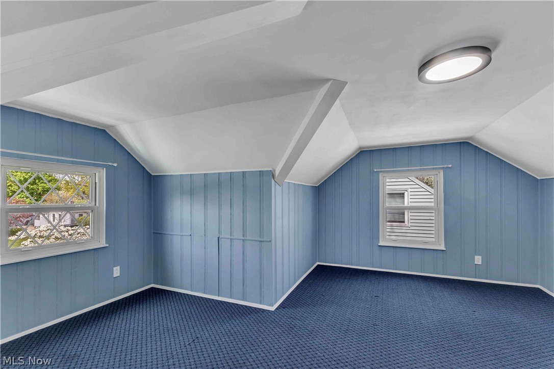 Bay Side Manor - Residential