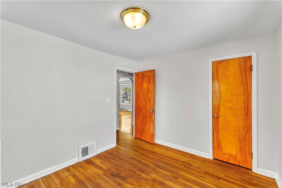 Bay Side Manor - Residential