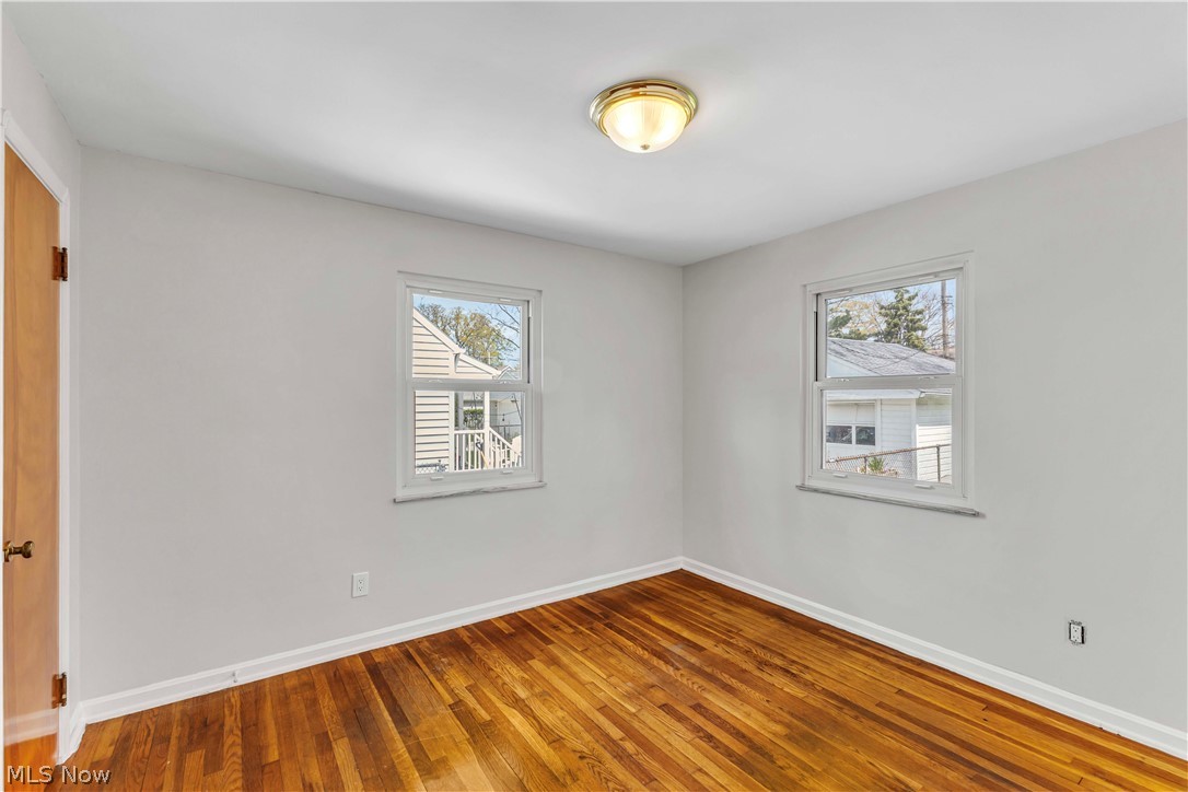 Bay Side Manor - Residential