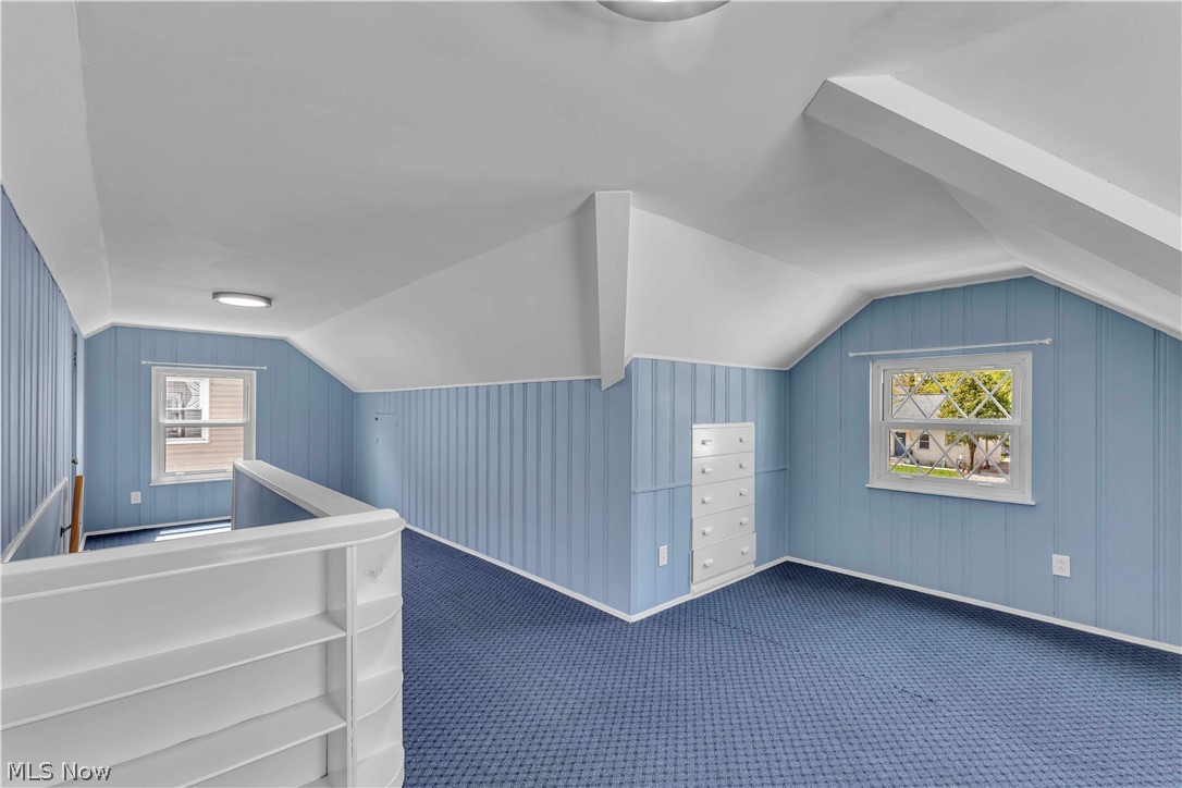 Bay Side Manor - Residential