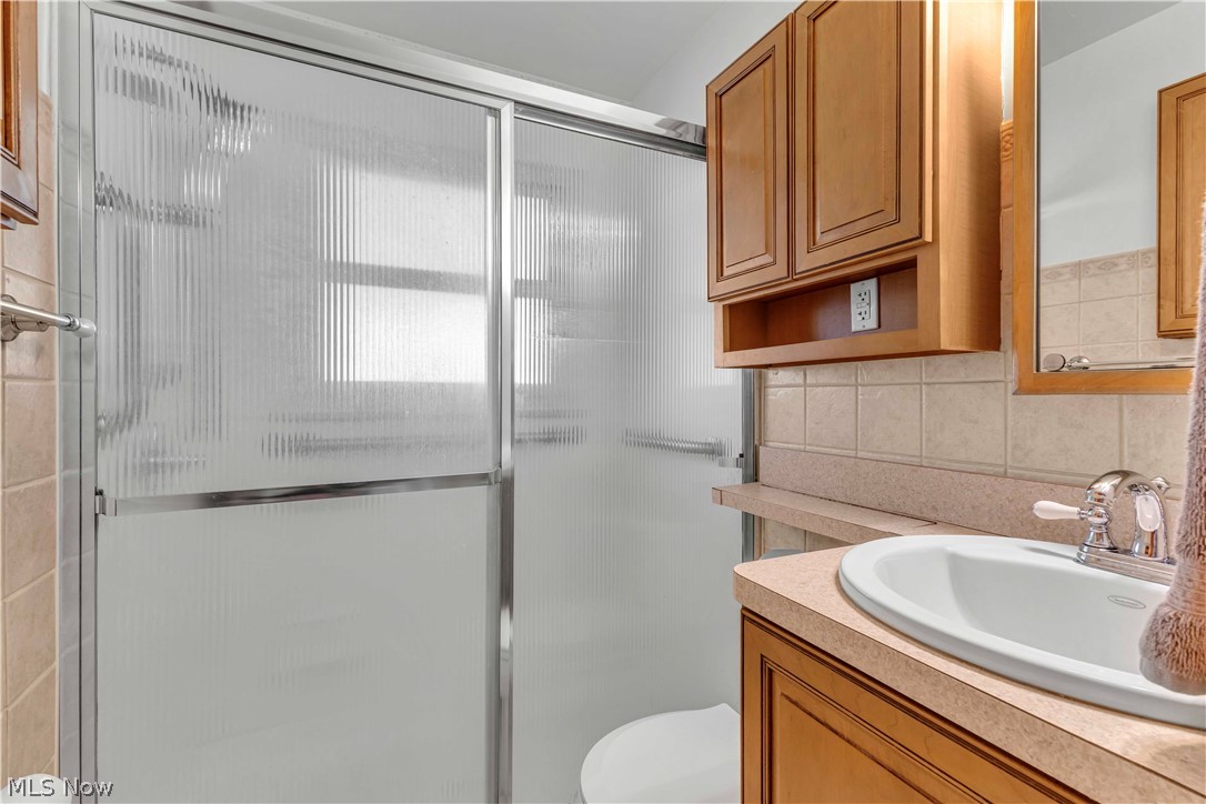 Bay Side Manor - Residential