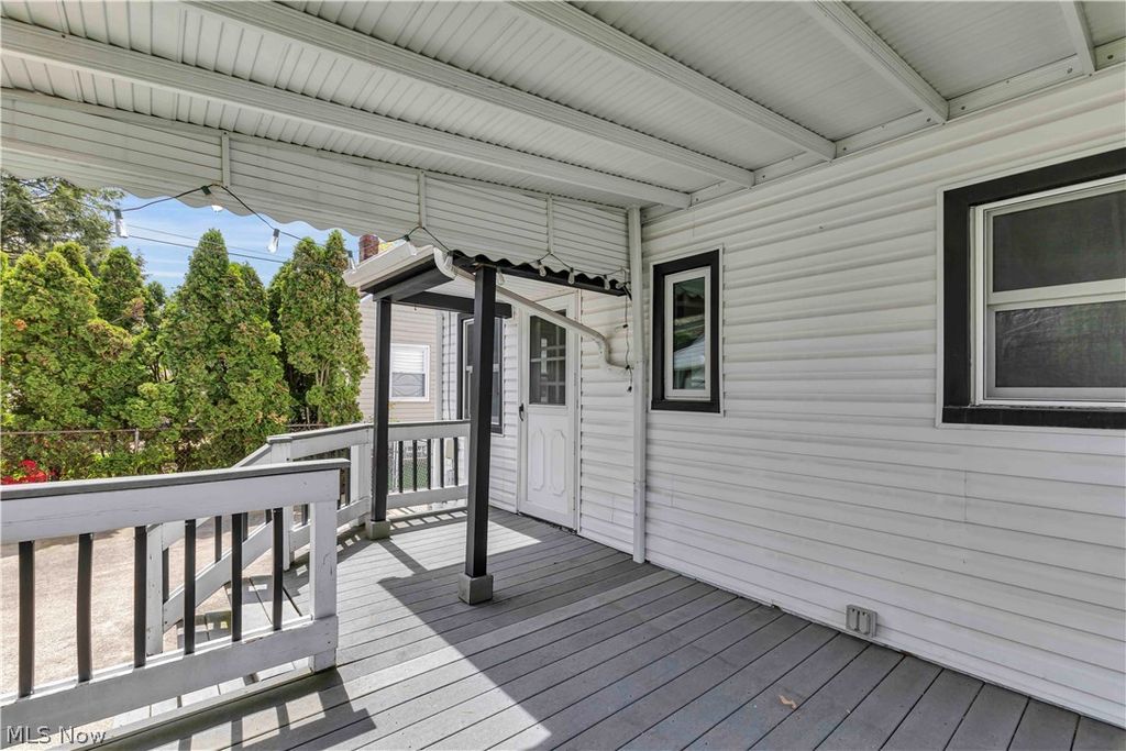 Photo of 477 Huntmere Drive, Bay Village, OH 44140 (MLS # 5203739)