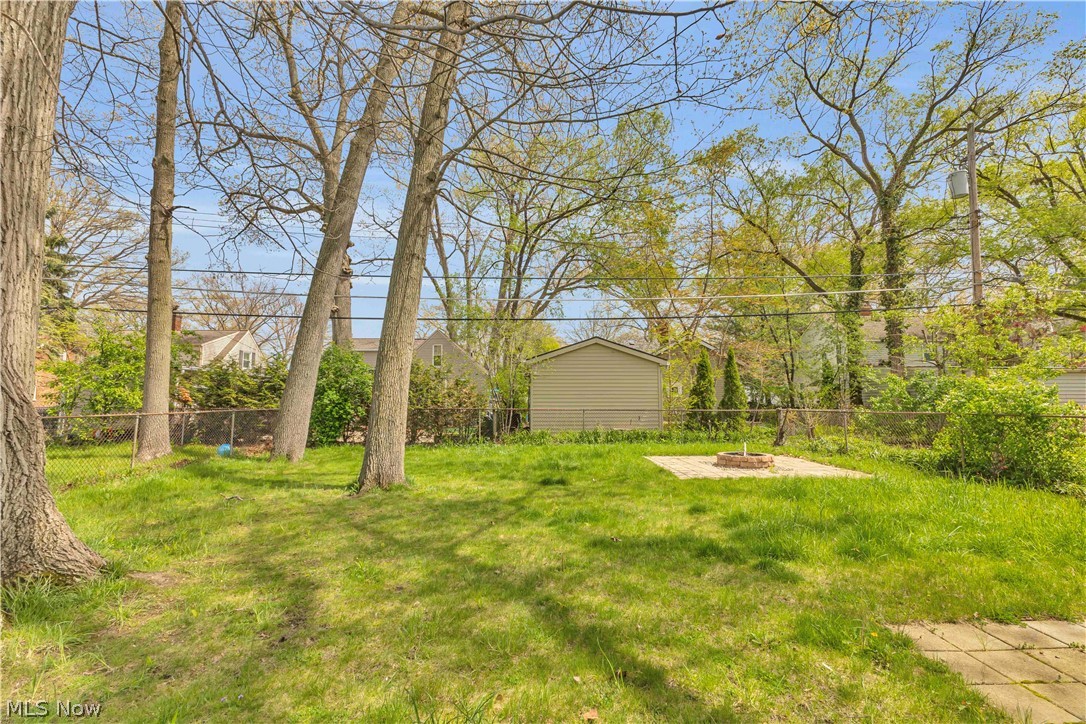 Bay Side Manor - Residential