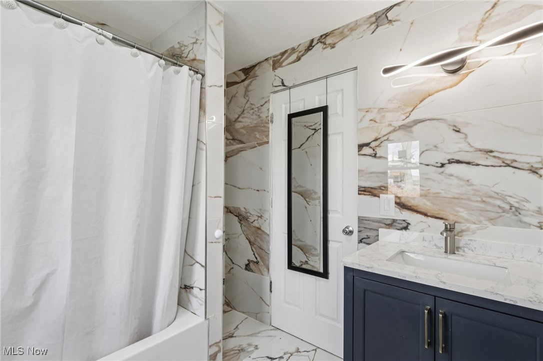 East Youngstown Land&Improveme - Residential