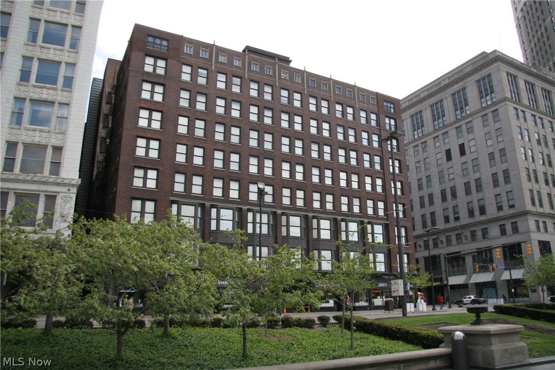 Park Bldg Condos - Residential Lease