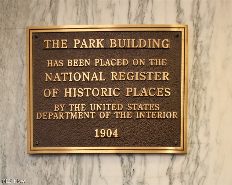 Park Bldg Condos - Residential Lease