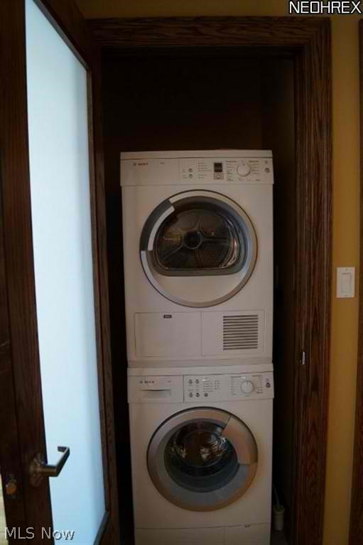 Park Bldg Condos - Residential Lease