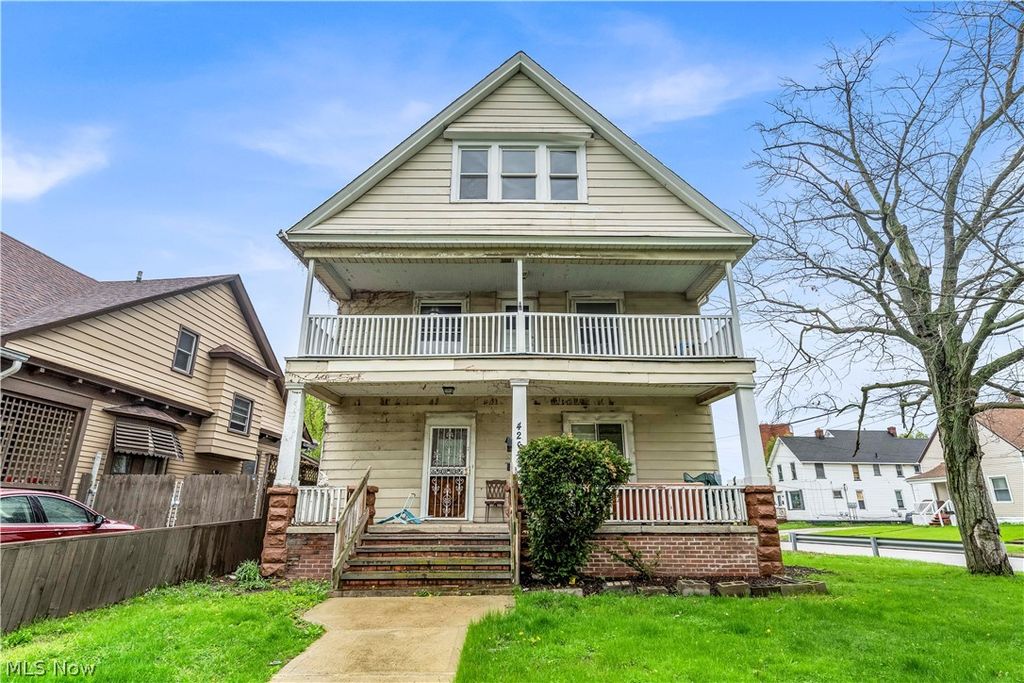 Photo of 4265 W 36th Street, Cleveland, OH 44109 (MLS # 5202347)