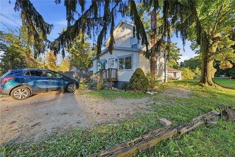 Tiny photo for 429 Lake Shore Boulevard, Painesville, OH 44077 (MLS # 5255011)