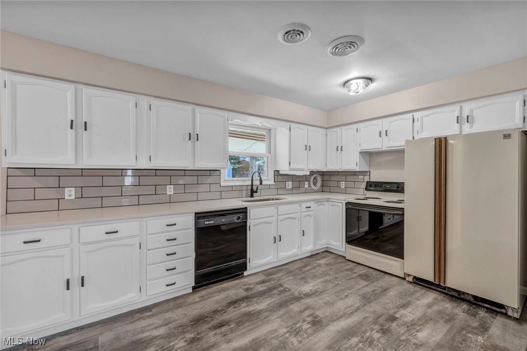 48 Lakeview Drive, Grafton, Ohio image 3