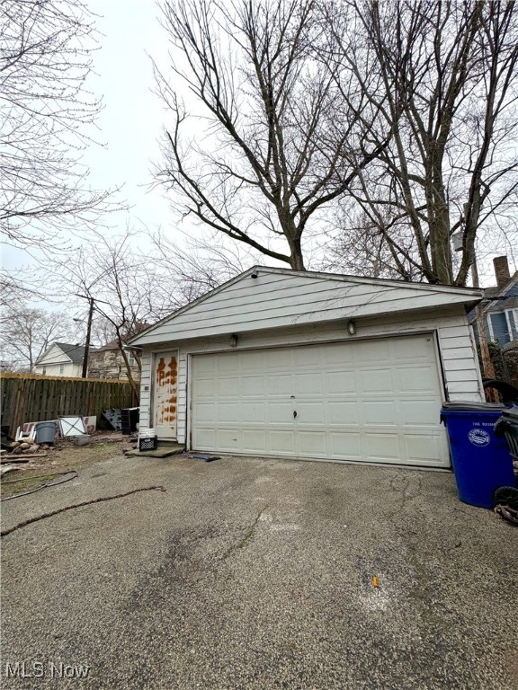 9917 Hampden Avenue, Cleveland, Ohio image 4