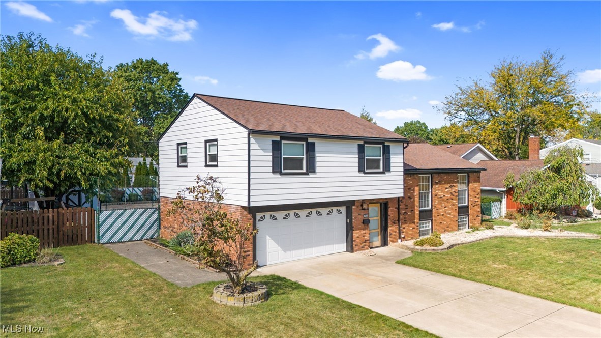 3520 Archwood Drive