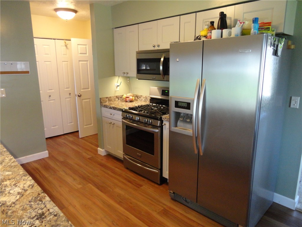 Lakeway Resub 03 - Residential