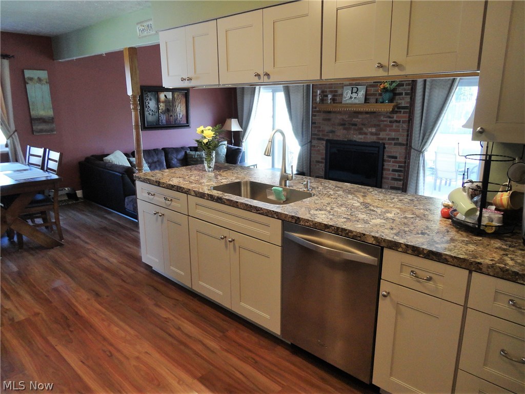 Lakeway Resub 03 - Residential