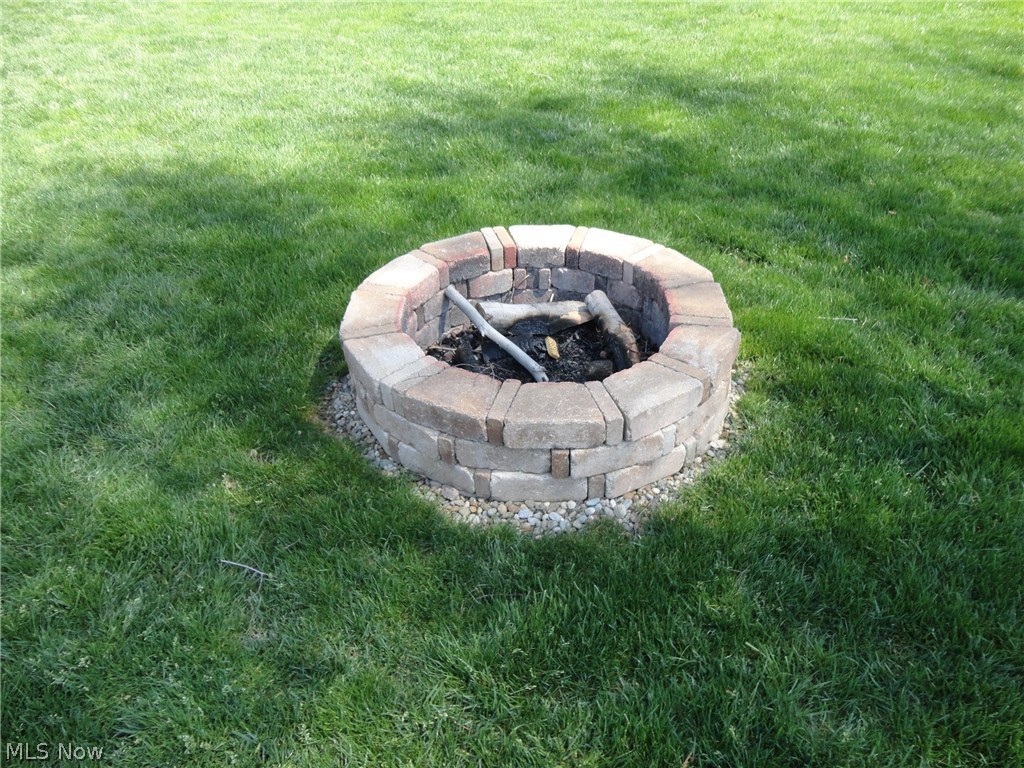 Lakeway Resub 03 - Residential