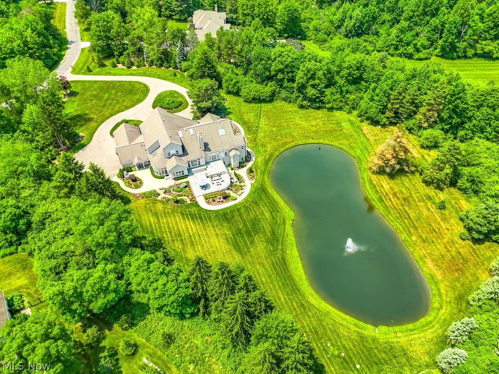 Hunting Valley, Ohio 44022, United States, 5 Bedrooms Bedrooms, ,7 BathroomsBathrooms,Residential,Active,47429