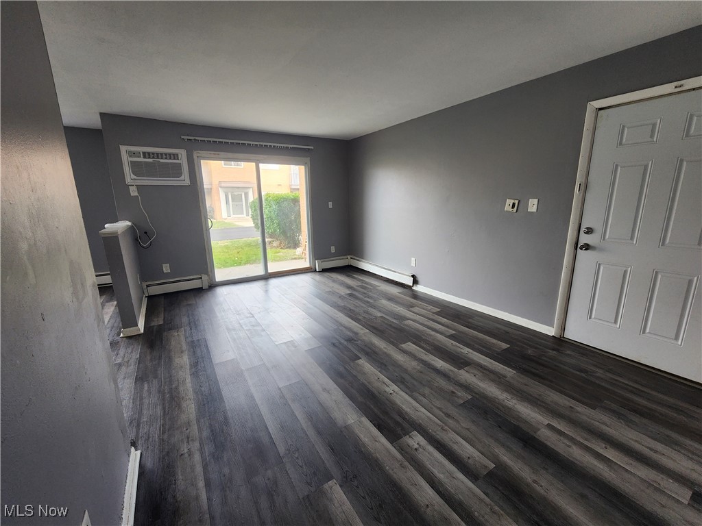 Colonial Park Estates - Residential Lease