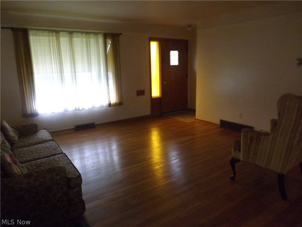 Abe Pickus Resub - Residential