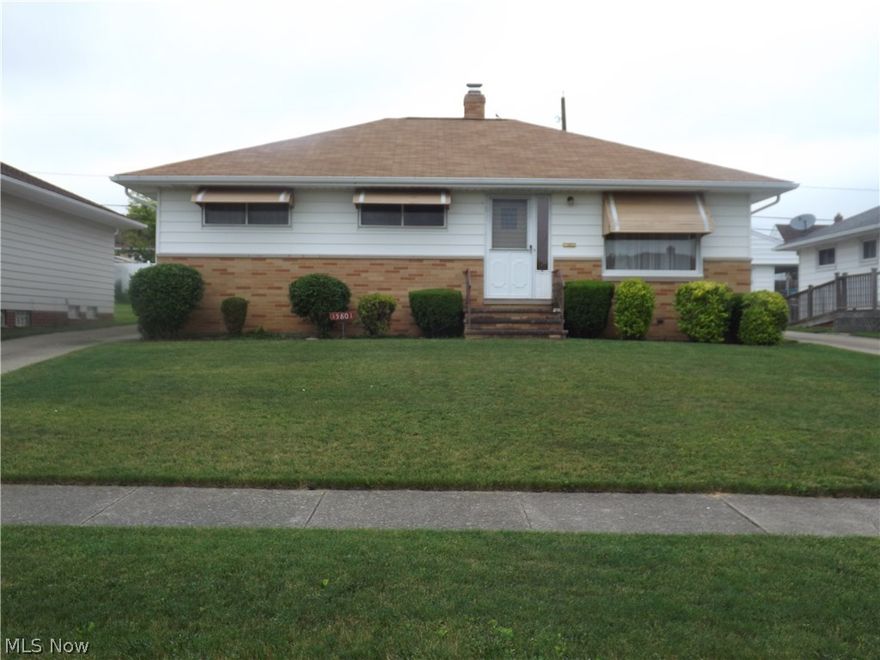 Wonderfully, well maintained home in a great location. Move in Ready. 3 bedrooms, 1.5 baths, eat in kitchen, living room,  along with a formal dining area.  The AC, furnace, and hot water tank were replaced in 2001, The roof in 2004'. Kitchen includes built in wall oven, cook top, refrigerator and dishwasher and a window above the sink !! Looking out into the back yard !!  Garage door opener is newer. Pull down stairs on interior of home, leads to storage above. Wood floors are well maintained, look like new. Close to shopping.

Basement has a great "throw back" bar, along with fireplace.