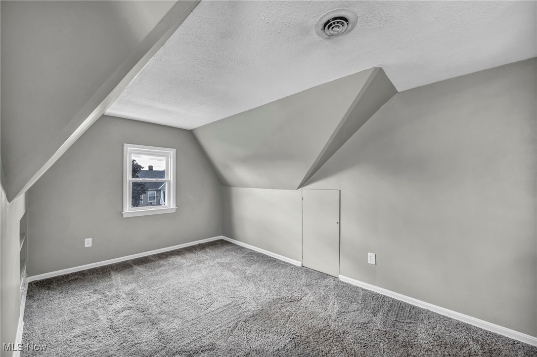 Parma, Ohio 44129, United States, 3 Bedrooms Bedrooms, ,2 BathroomsBathrooms,Residential,Active,204052