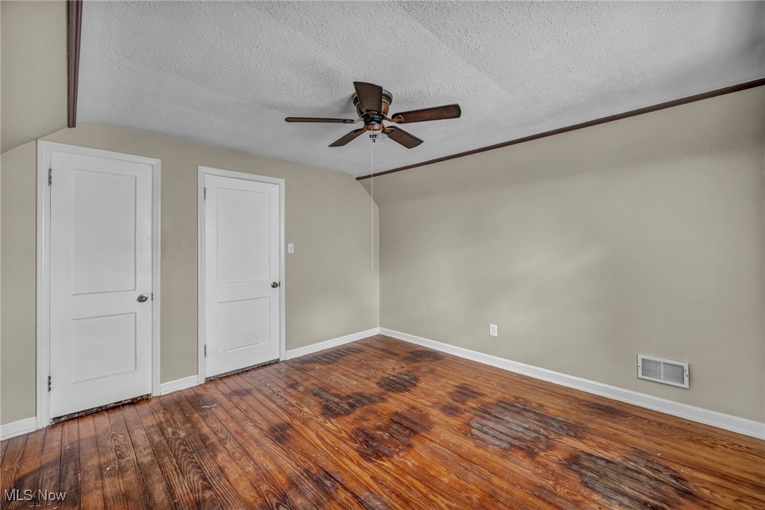 Parma, Ohio 44129, United States, 3 Bedrooms Bedrooms, ,2 BathroomsBathrooms,Residential,Active,204052