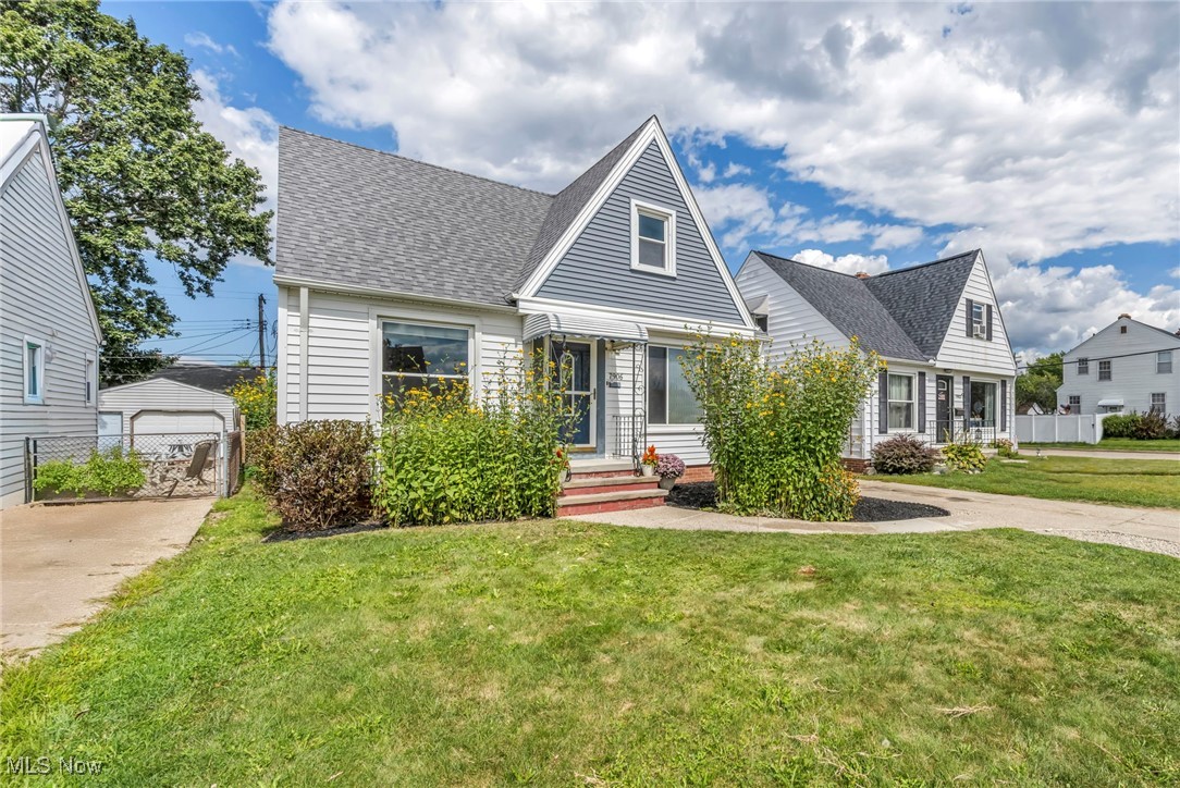 Parma, Ohio 44129, United States, 3 Bedrooms Bedrooms, ,2 BathroomsBathrooms,Residential,Active,204052