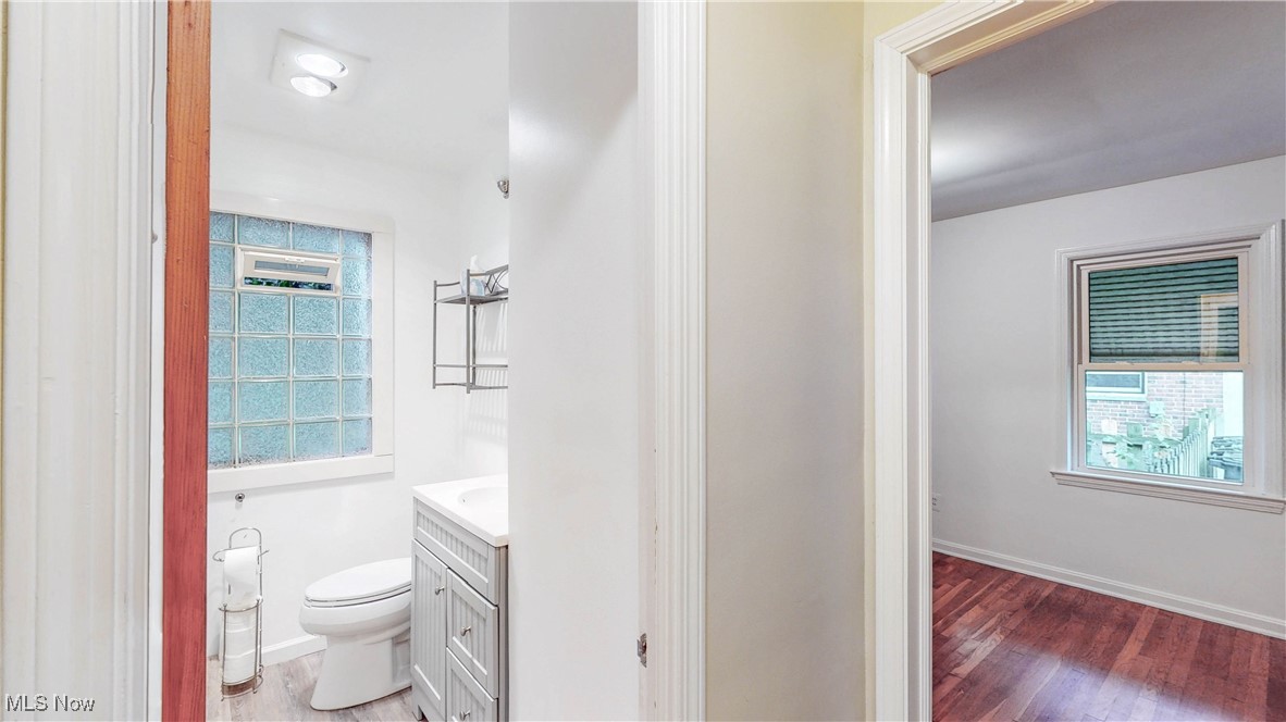 Sunshine Realty Inc 01 - Residential