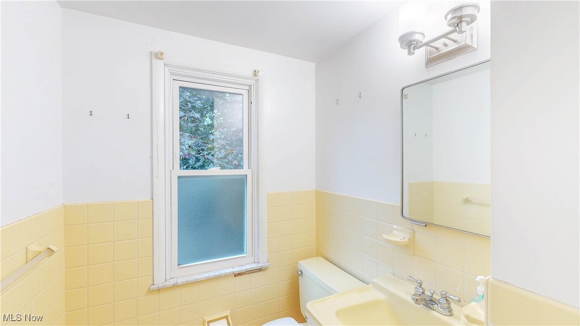 Sunshine Realty Inc 01 - Residential