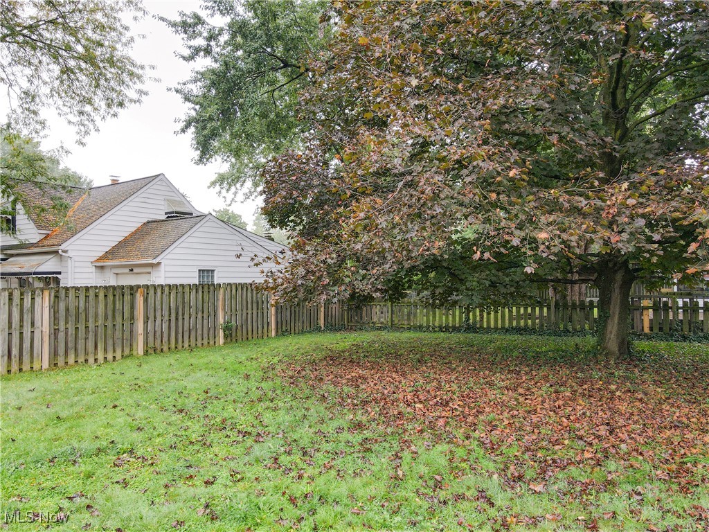 Sunshine Realty Inc 01 - Residential