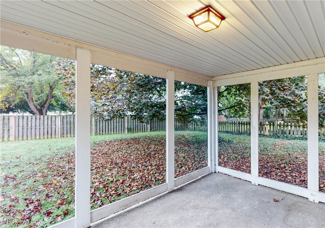 Sunshine Realty Inc 01 - Residential