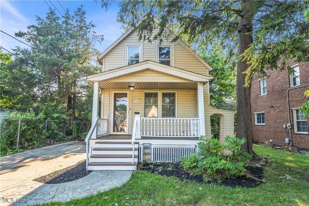 Adorable, Move-In Ready Home in the Heart of Lakewood!
Don’t miss this beautifully remodeled 2-bedroom, 2-full-bath gem! Though modest in size, this home offers a thoughtful layout and warm, inviting charm that makes every inch feel just right. The first floor features an adorable living room, a formal dining room, and a bright kitchen with new appliances. Off the kitchen, you'll find a versatile bonus space—ideal as a mudroom, walk-in pantry, or creative nook—bring your imagination!
The home has been tastefully updated throughout with fresh paint 2025, a brand-new furnace 2025, central air 2025, and a new roof 2024. Enjoy the welcoming front porch and the rare bonus of a generously sized yard—not as tight as most Lakewood lots—giving you room to relax or entertain outdoors.
This home is a perfect blend of charm, convenience, and modern updates. Just move in and start enjoying everything Lakewood has to offer!
